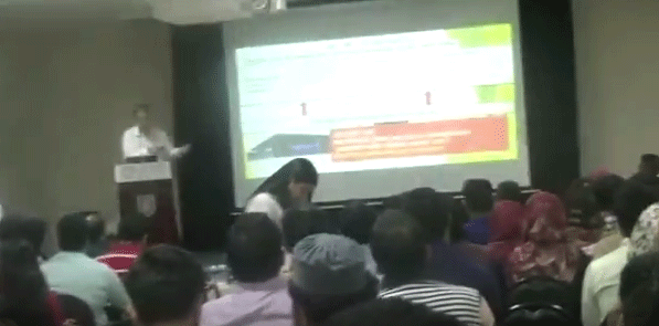 Briefing session in University